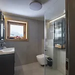 シャレー Jarabina
